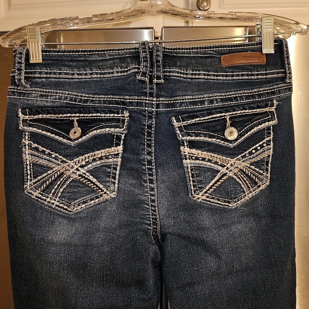 Wallflower stylish comfortable